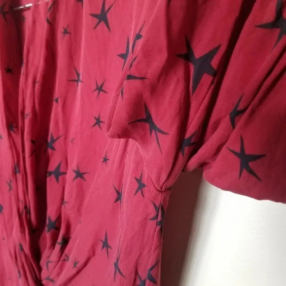 L'AGENCE Mariposa Star-Print  Silk Crossover Blouse S - Picture 15 of 15